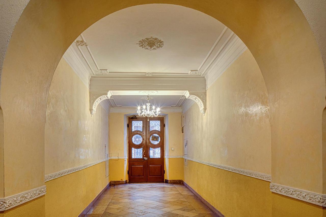 Casa Vacanze Ginevra 1 Triest Zewnętrze zdjęcie