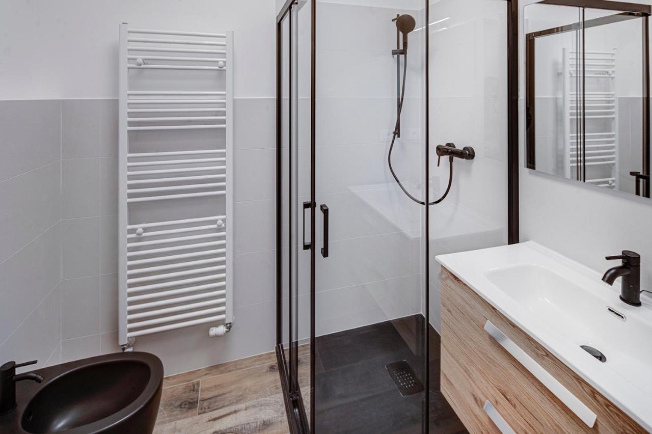 Casa Vacanze Ginevra 1 Triest Zewnętrze zdjęcie